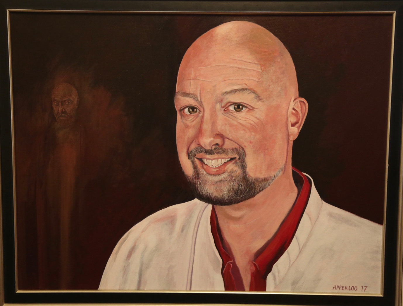 A person smiling for the camera

Description automatically generated with low confidence